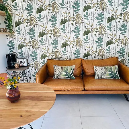 Holiday home La *